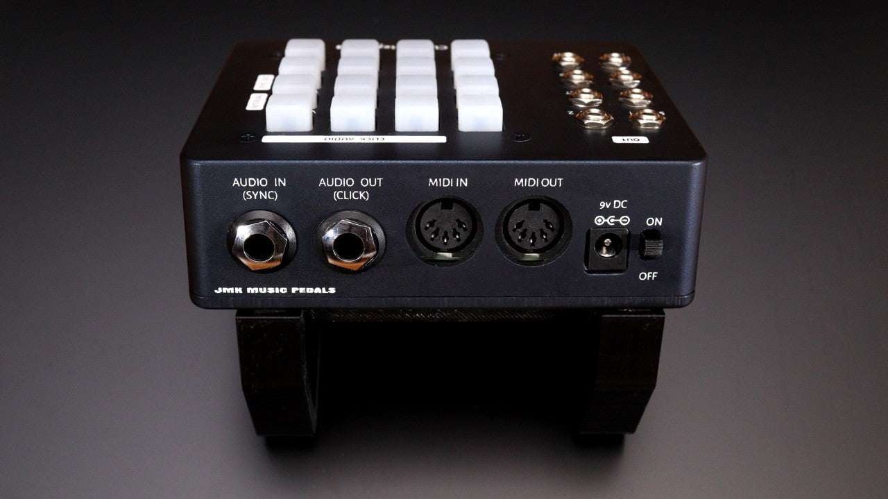 Used Lone Buck Guitars Four in one - Sweetwater's Gear Exchange Used Lone Buck Guitars Four in one - Sweetwater's Gear Exchange